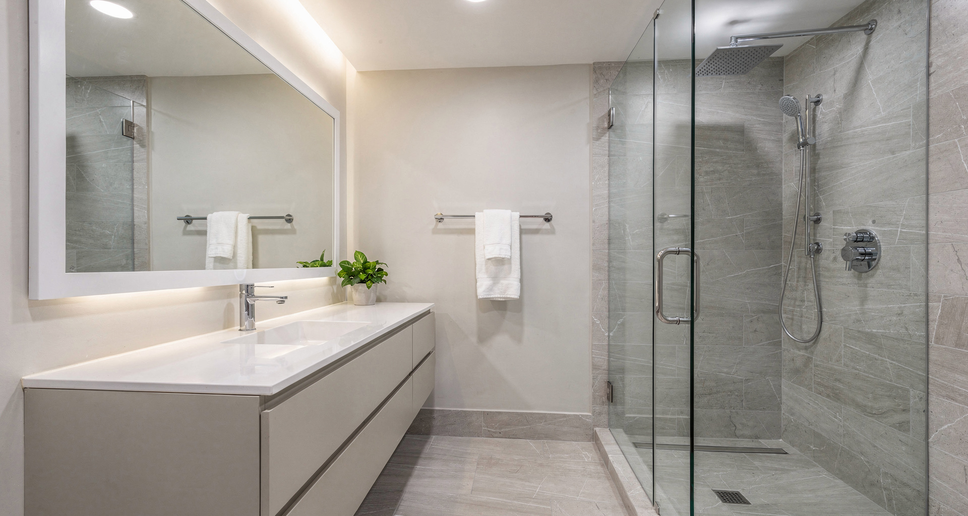 Rénovation complète de salle de bain - Résultat final